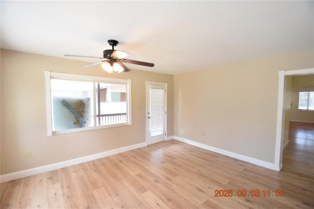 906 7th Avenue Southwest, Unit RIGHT Largo, FL 33770 - Photo 16 of 41 Gallery Image 16