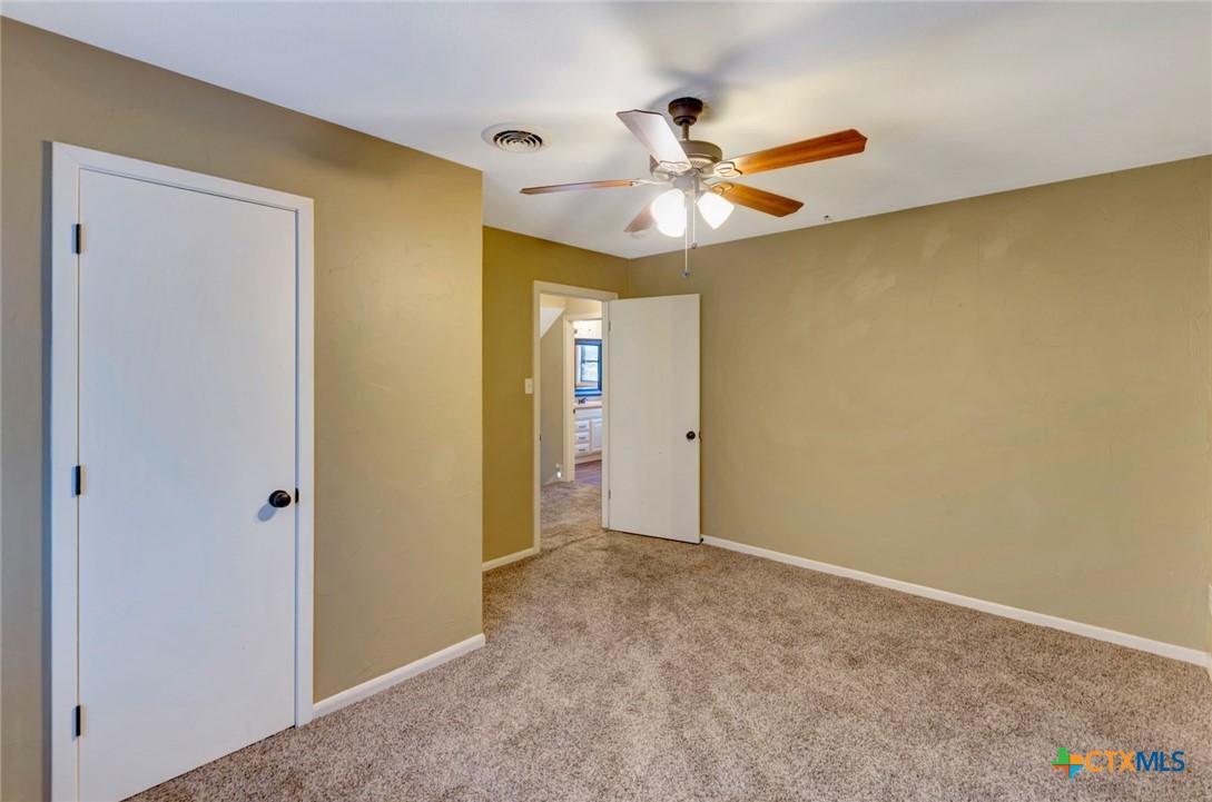 503 Angus Street Victoria, TX 77904 - Photo 25 of 42