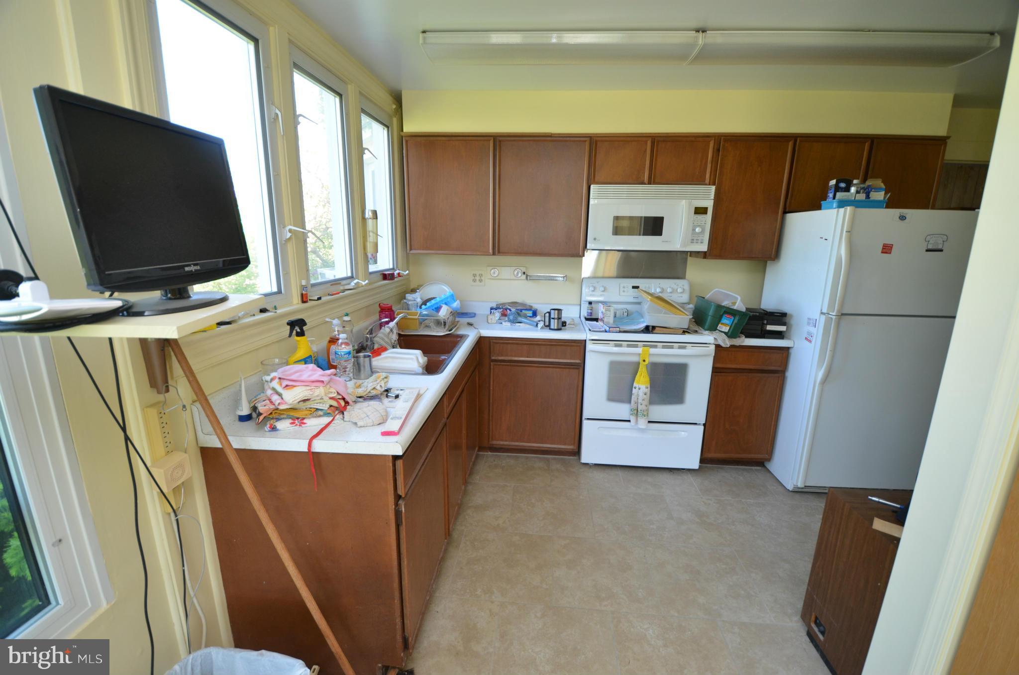 505 Deale Road Deale, MD 20751 - Photo 19 of 30 Kitchen