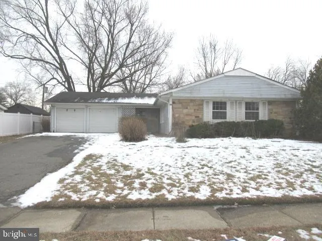 $246,000 | 19 Nottingham Drive, Willingboro, NJ 08046