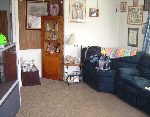 24 Ludlow Road Middletown, RI 02842 - Photo 3 of 5 Other.