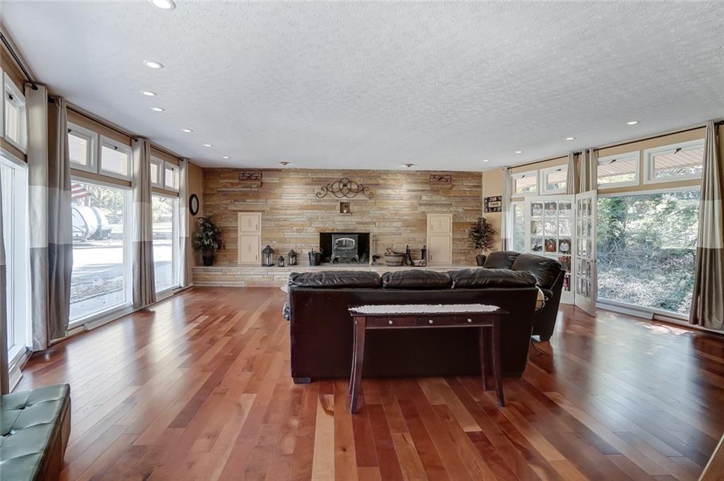 670 West Home Road Springfield, OH 45504 - Photo 4 of 72
