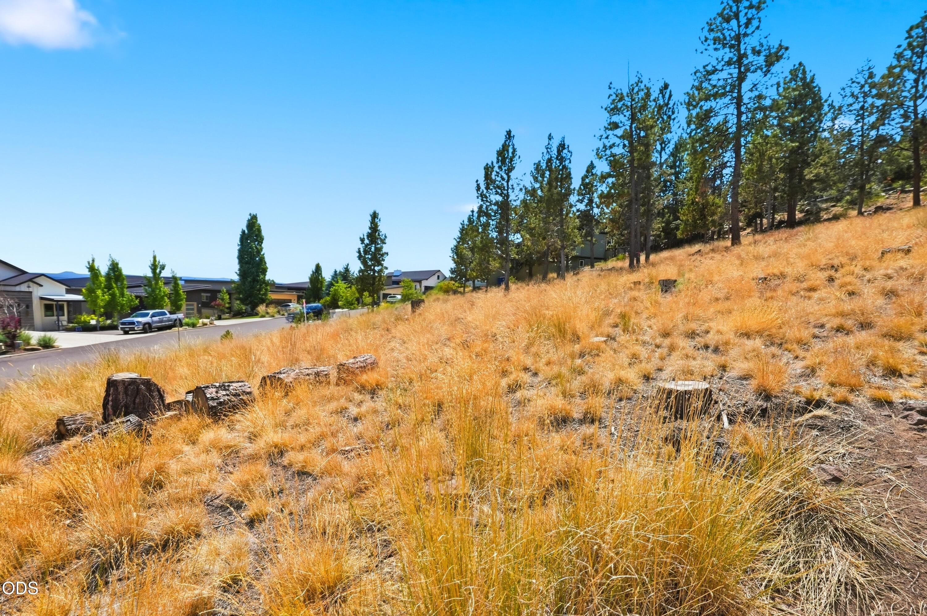 1738 Southwest Troon Avenue Bend, OR 97702 - Photo 29 of 38