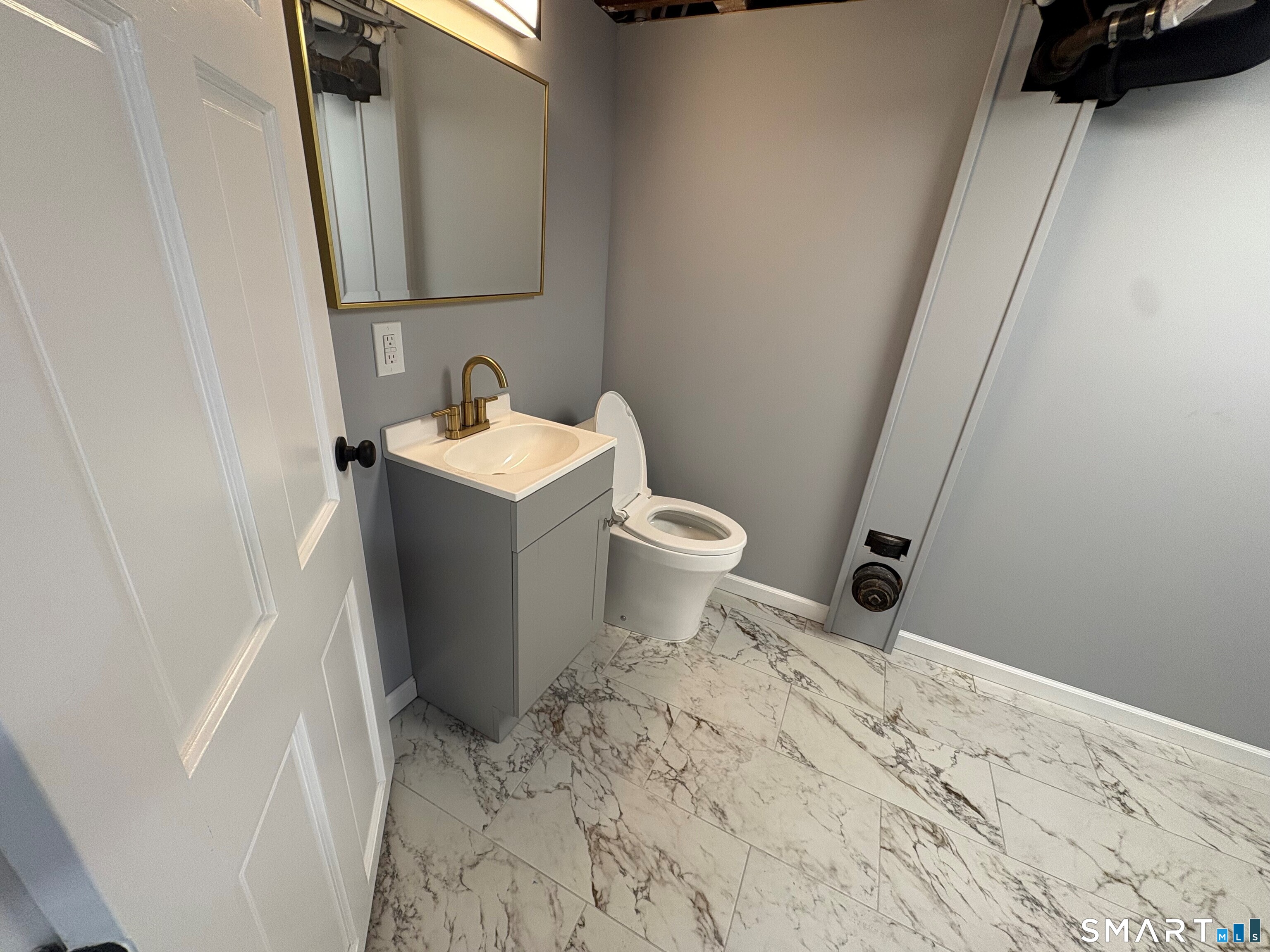 1052 New Rock Hill Road Wallingford, CT 06492 - Photo 38 of 39