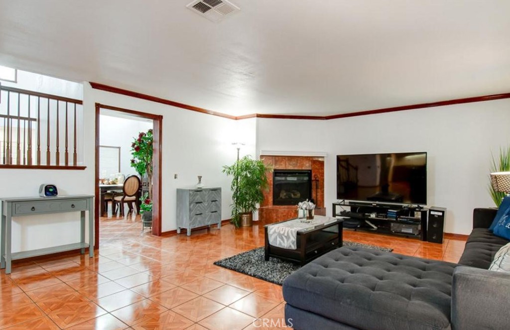 38305 Encanto Road Murrieta, CA 92563 - Photo 8 of 10 Gallery Image 8
