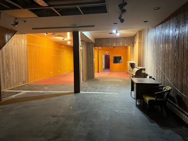 $487,675 | 6037 West Belmont Avenue, Chicago, IL 60634