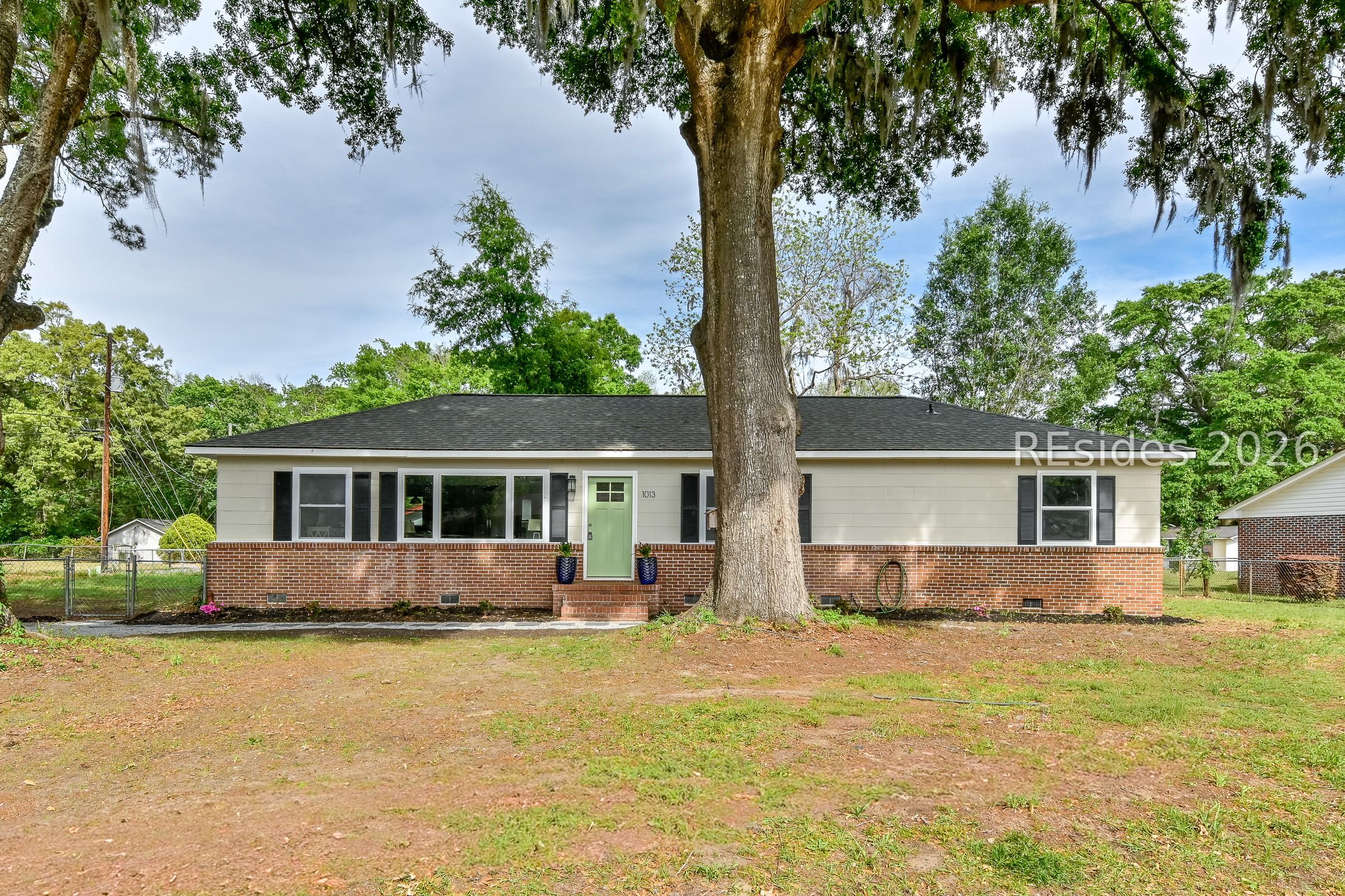1013 Rentz Street Beaufort, SC 29906 - Photo 2 of 42