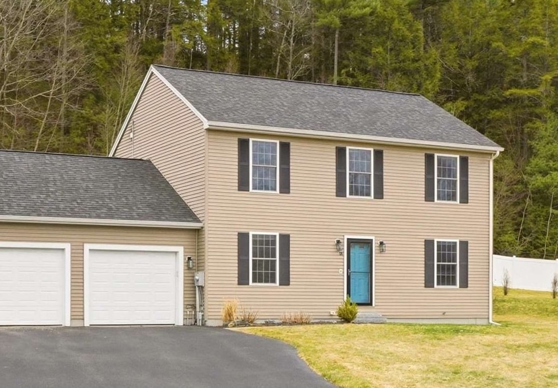 18 Richfield Way Wilton, NH 03086 - Photo 2 of 37