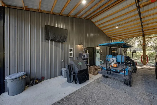 $1,600,000 | 9550 County Road 614A, Bushnell, FL 33513