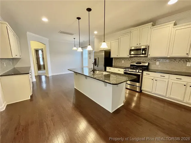 $2,600 | 3037 Eaglecrest Lane, Fayetteville, NC 28306