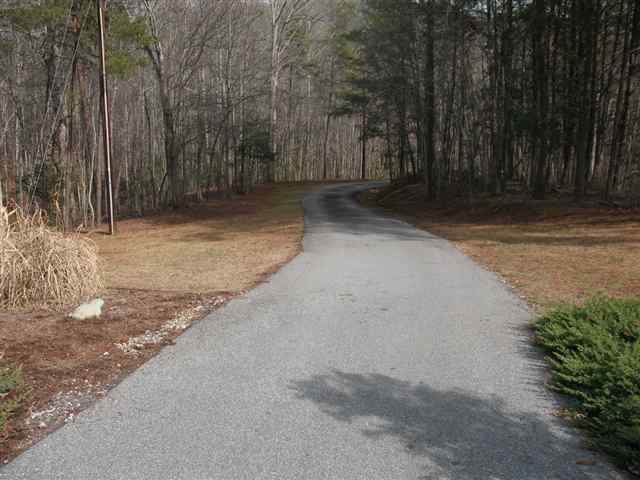 100 Shipman Road Marietta, SC 29661 - Photo 18 of 25 Gallery Image 18
