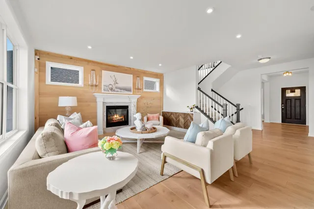 $649,990 | 916 Big Wds Drive, Delano, MN 55328