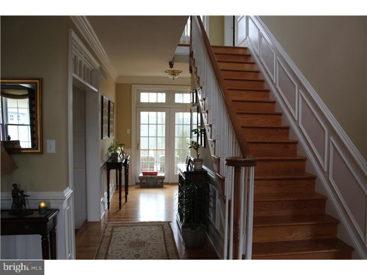 429 Mattrissa Ridge Media, PA 19063 - Photo 2 of 25 Living Room