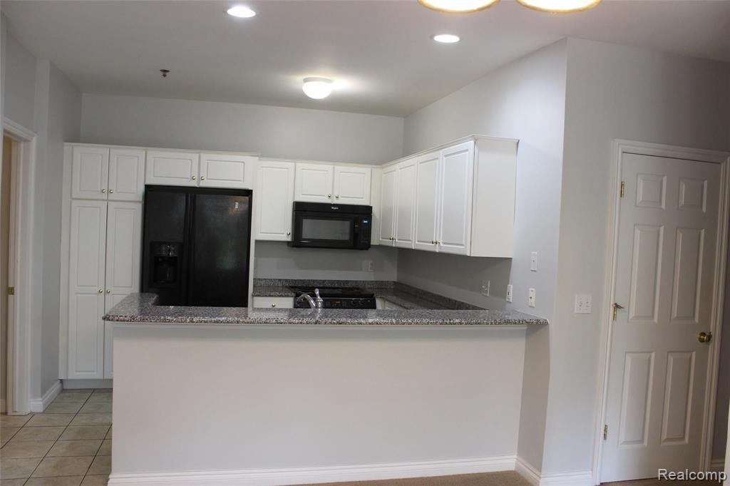 45681 North Stonewood Road, Unit 59 Canton, MI 48187 - Photo 32 of 63