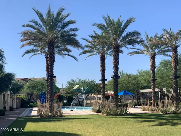 $2,700 | 2029 West Kinfield Trail, Phoenix, AZ 85085
