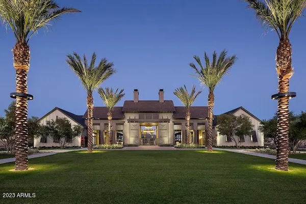 $2,700 | 2029 West Kinfield Trail, Phoenix, AZ 85085