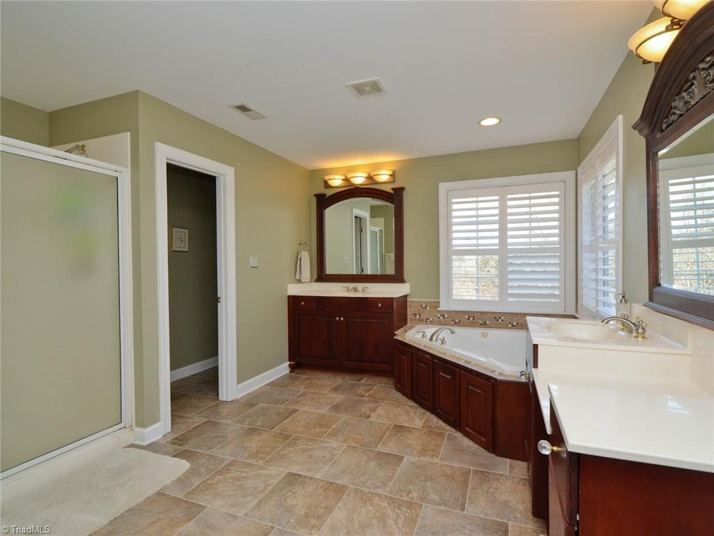 5693 Wolf Ridge Court Oak Ridge, NC 27310 - Photo 23 of 30