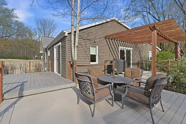 $529,900 | 8619 Fulton Street East, Ada, MI 49301
