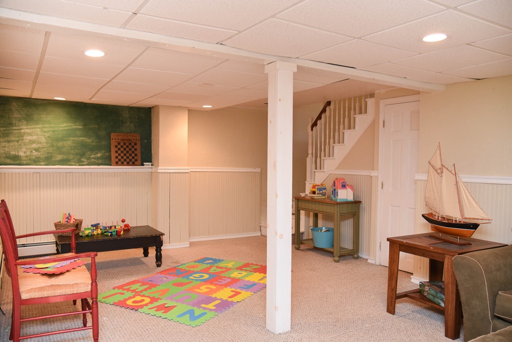18 Saunders Road Lynnfield, MA 01940 - Photo 24 of 30 Gallery Image 24