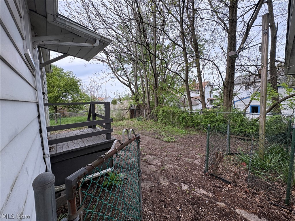 945 Davis Street Akron, OH 44310 - Photo 12 of 12 Gallery Image 12
