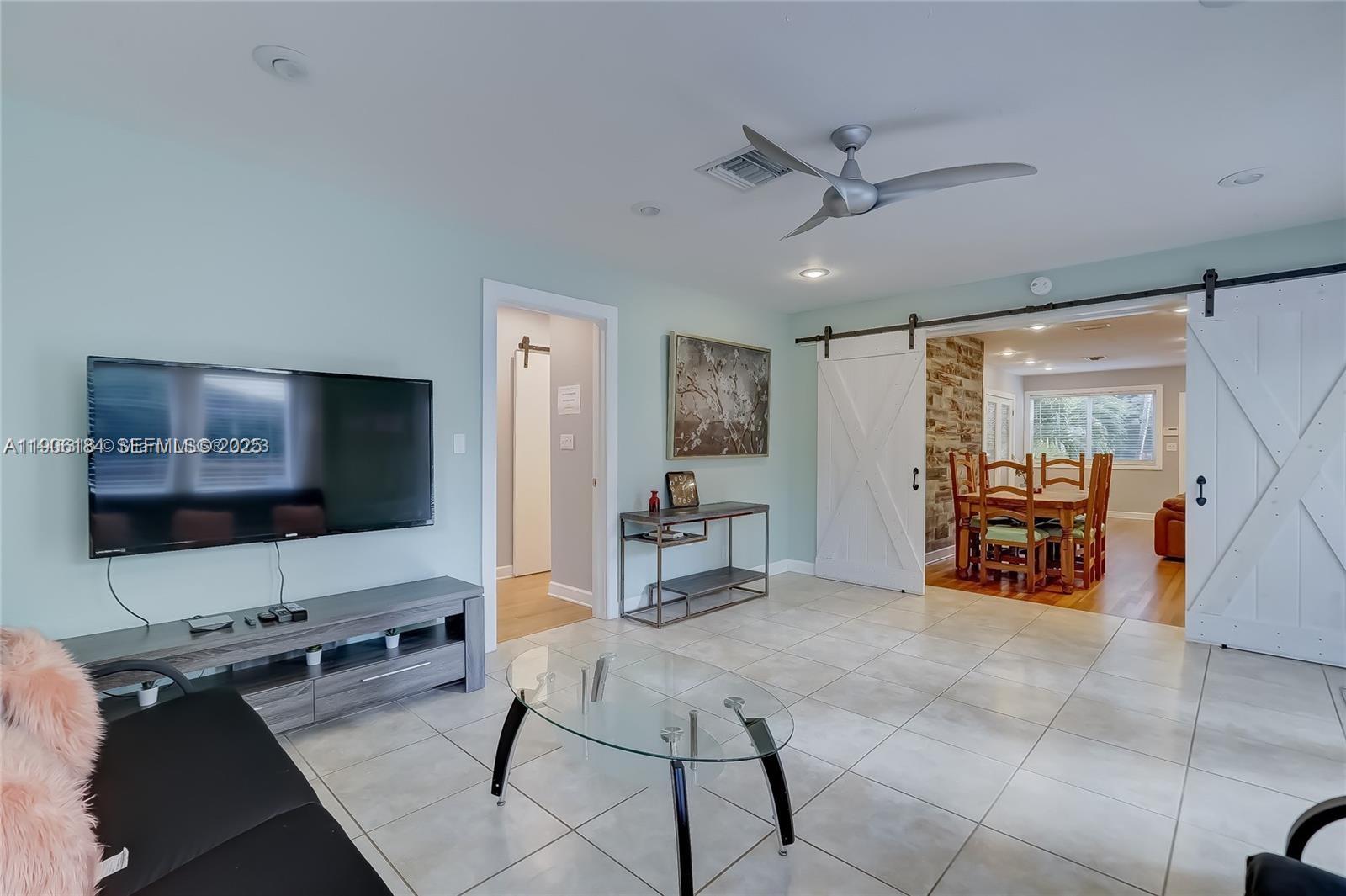 1637 Cleveland Street, Unit 1637 Hollywood, FL 33020 - Photo 26 of 52