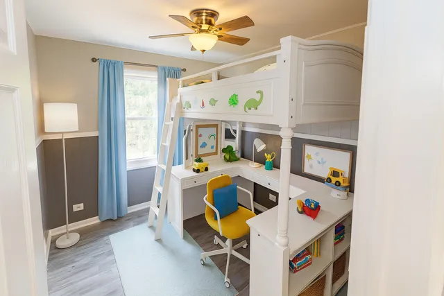 $3,000 | 304 Jackson Street, Bartlett, IL 60103