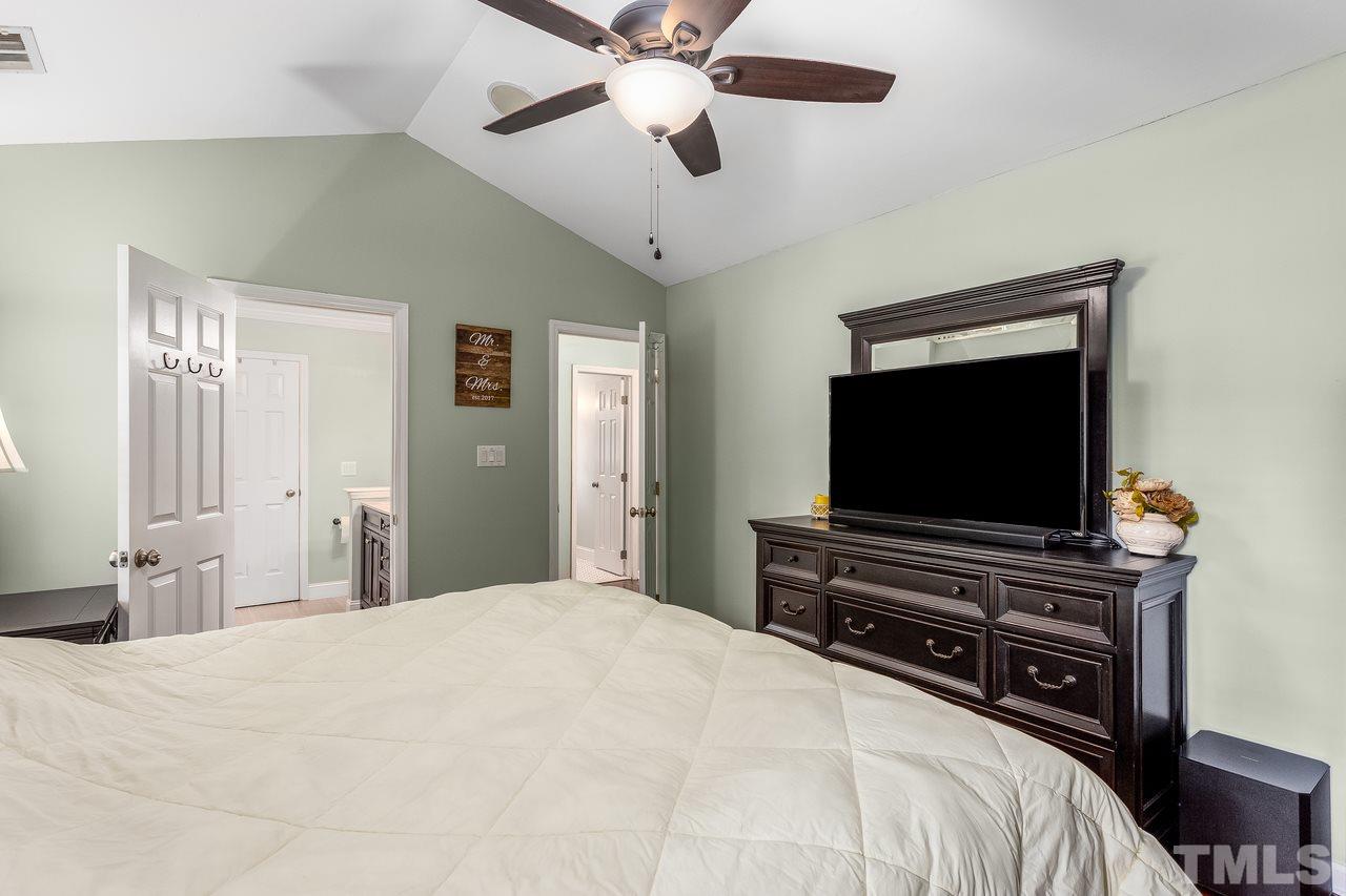 12300 Hartwick Court Raleigh, NC 27613 - Photo 15 of 21