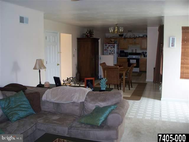 996 Hostetter Road Hanover, PA 17331 - Photo 16 of 25