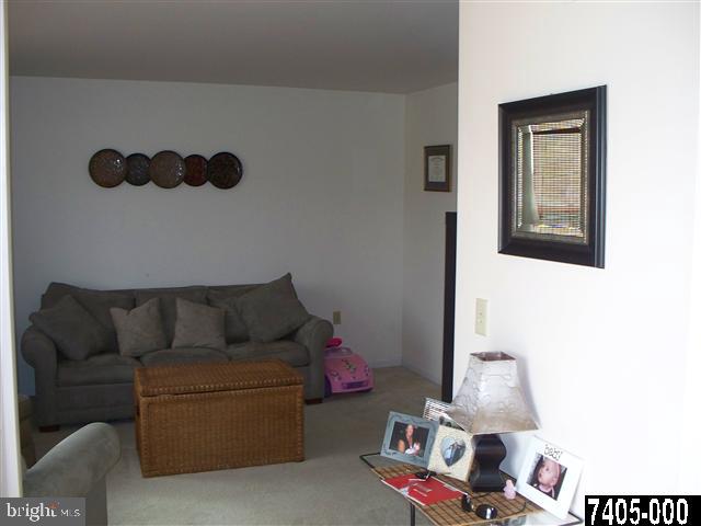 996 Hostetter Road Hanover, PA 17331 - Photo 7 of 25