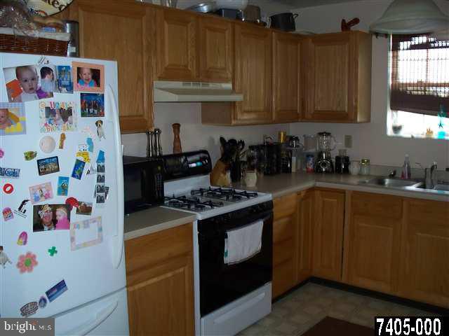 996 Hostetter Road Hanover, PA 17331 - Photo 10 of 25
