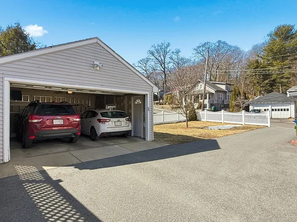 $599,900 | 42 Great Woods Road, Lynn, MA 01904