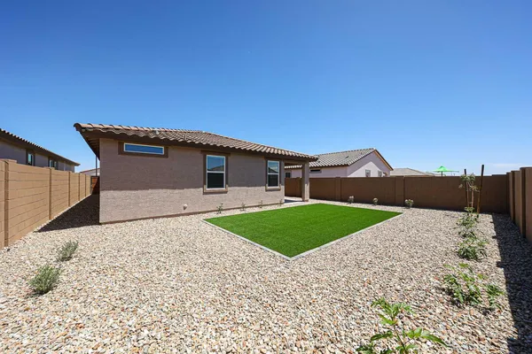 $2,500 | 17347 West Gray Fox Trail, Surprise, AZ 85387