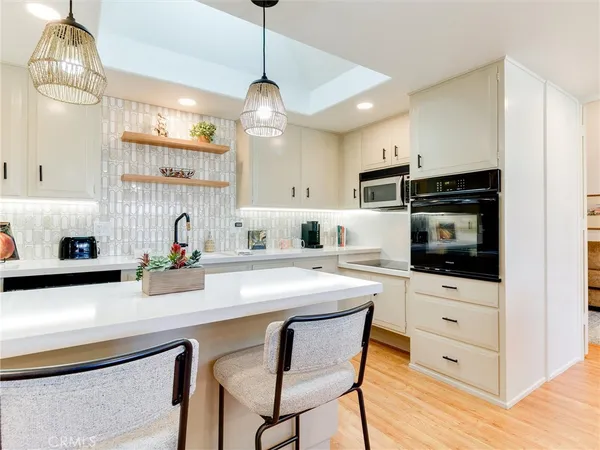 $392,500 | 13170 Southport Lane, Unit 168C, Seal Beach, CA 90740