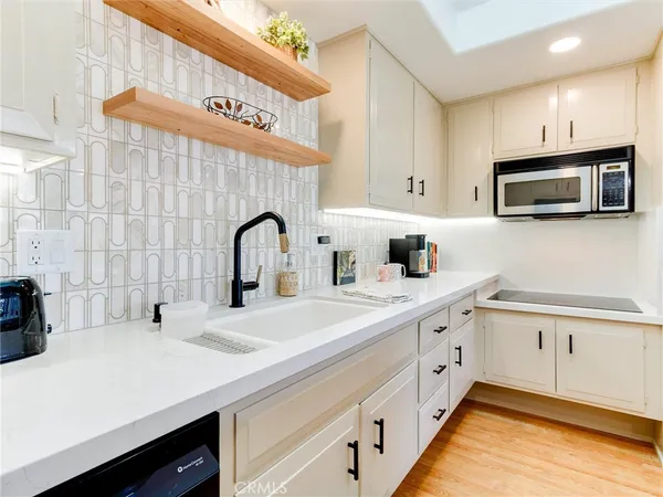 $392,500 | 13170 Southport Lane, Unit 168C, Seal Beach, CA 90740