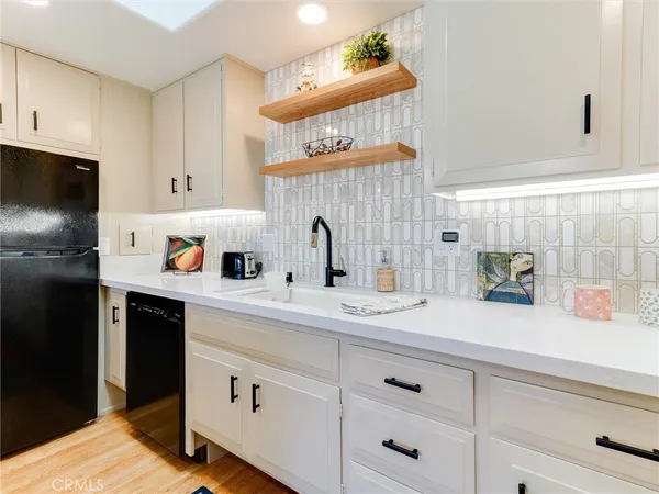 $392,500 | 13170 Southport Lane, Unit 168C, Seal Beach, CA 90740
