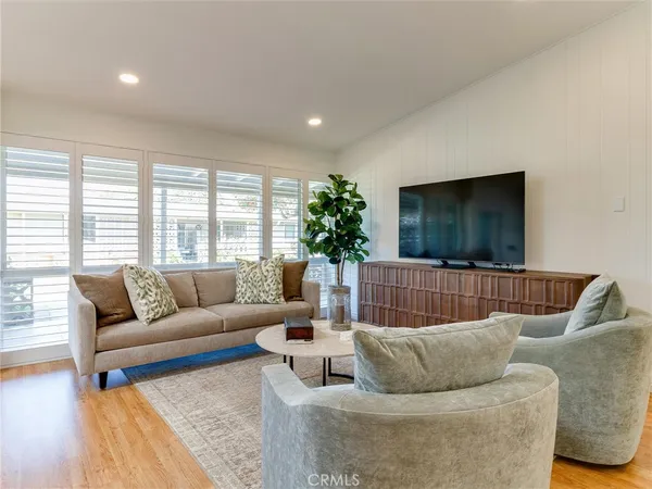 $392,500 | 13170 Southport Lane, Unit 168C, Seal Beach, CA 90740