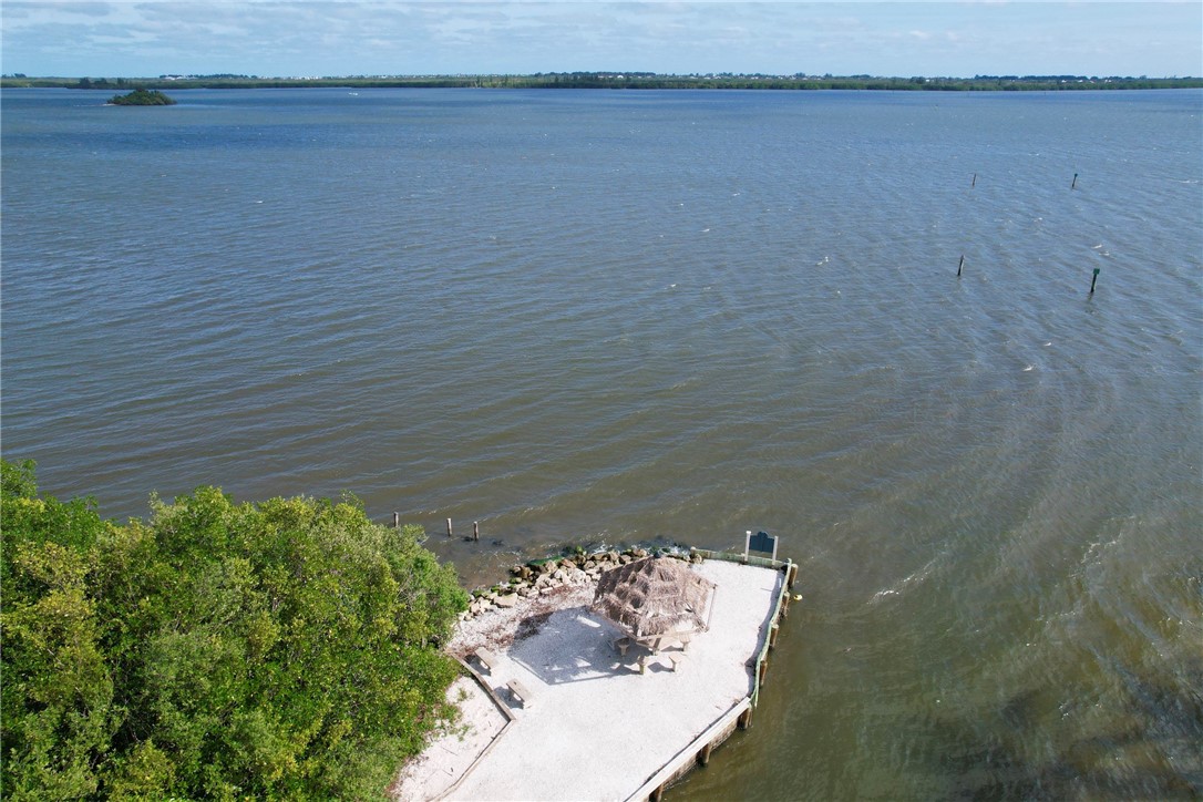 9635 Riverside Drive, Unit 3 Sebastian, FL 32958 - Photo 8 of 8 Gallery Image 8