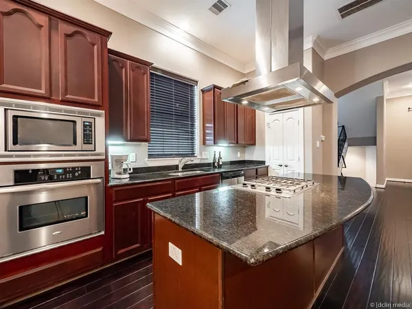 $2,997 | 4118 Bonner View Lane, Houston, TX 77007