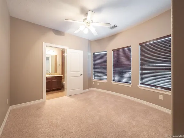 $2,997 | 4118 Bonner View Lane, Houston, TX 77007