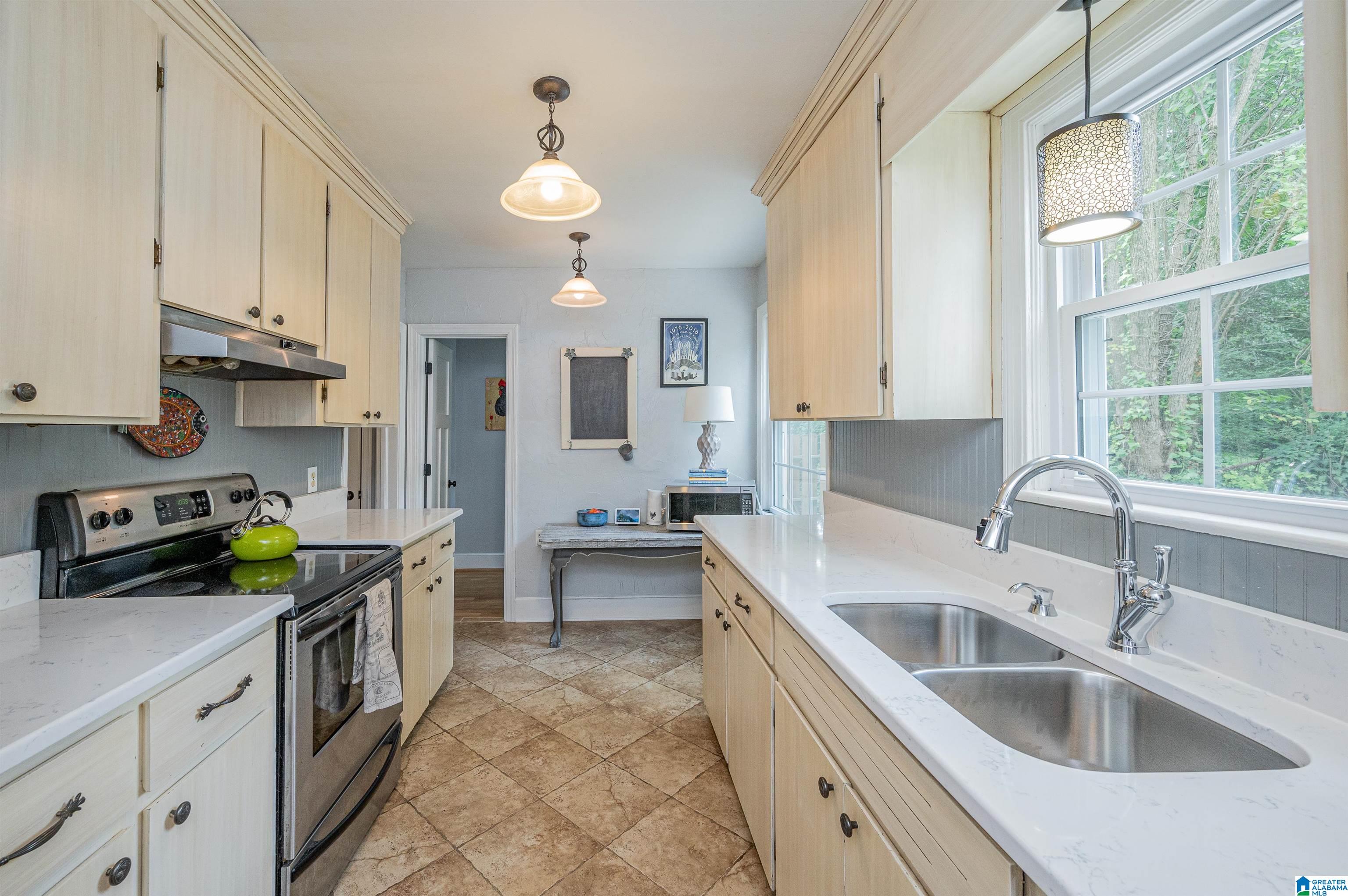 817 Columbiana Road Birmingham, AL 35209 - Photo 11 of 46