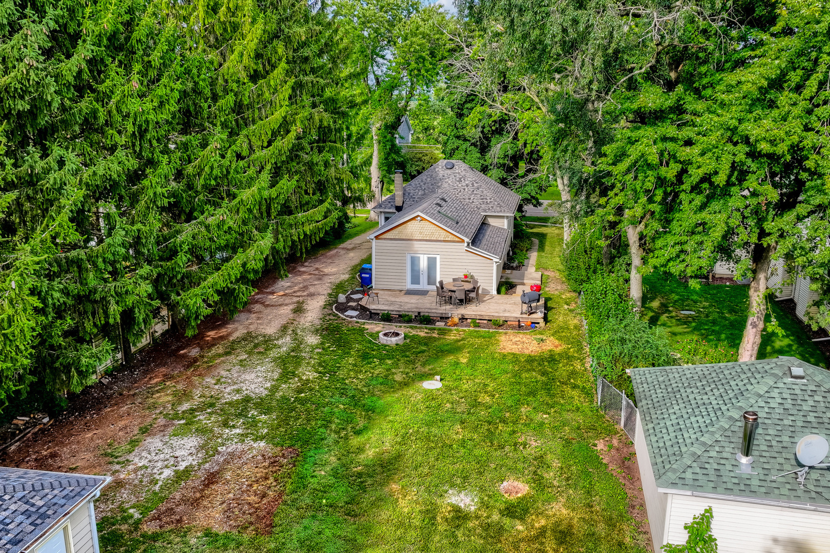 2S392 Harter Road Elburn, IL 60119 - Photo 3 of 35 Gallery Image 3