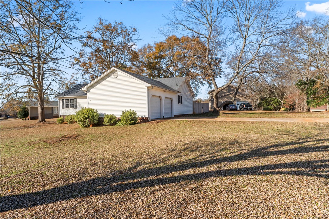 304 Stonehaven Drive Anderson, SC 29625 - Photo 17 of 19