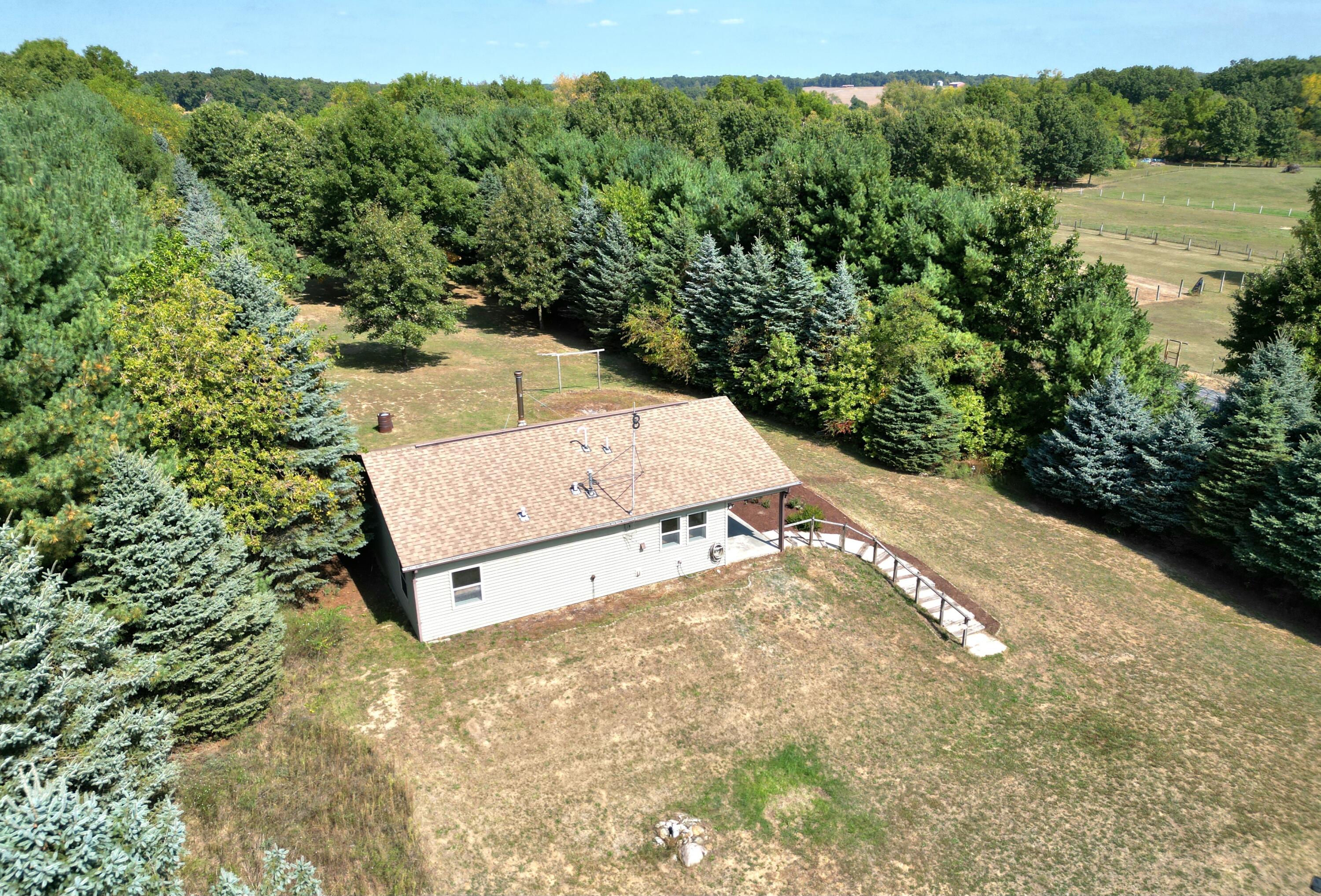 10888 Highway 60 Three Rivers, MI 49093 - Photo 16 of 19 Aerial