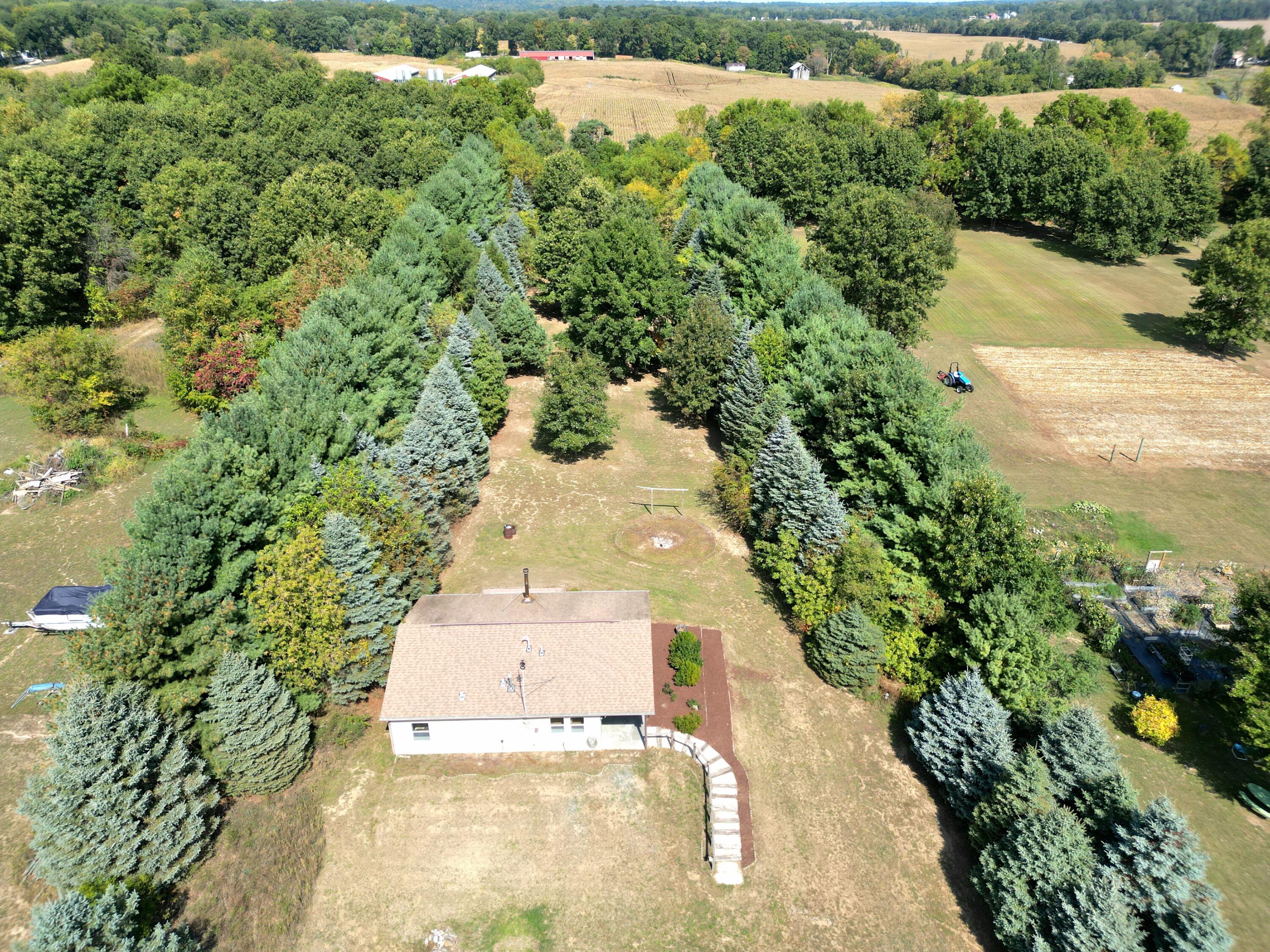 10888 Highway 60 Three Rivers, MI 49093 - Photo 4 of 19 Private Backyard