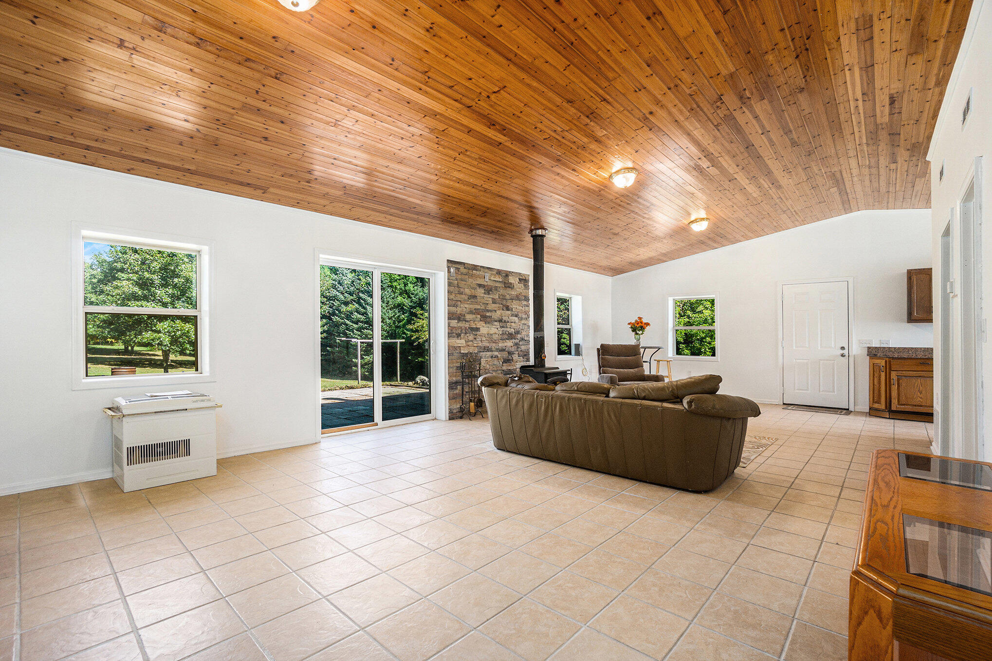10888 Highway 60 Three Rivers, MI 49093 - Photo 7 of 19 Gathering Spot