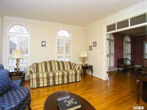 4627 Nora's Path Road Charlotte, NC 28226 - Photo 4 of 16 Gallery Image 4