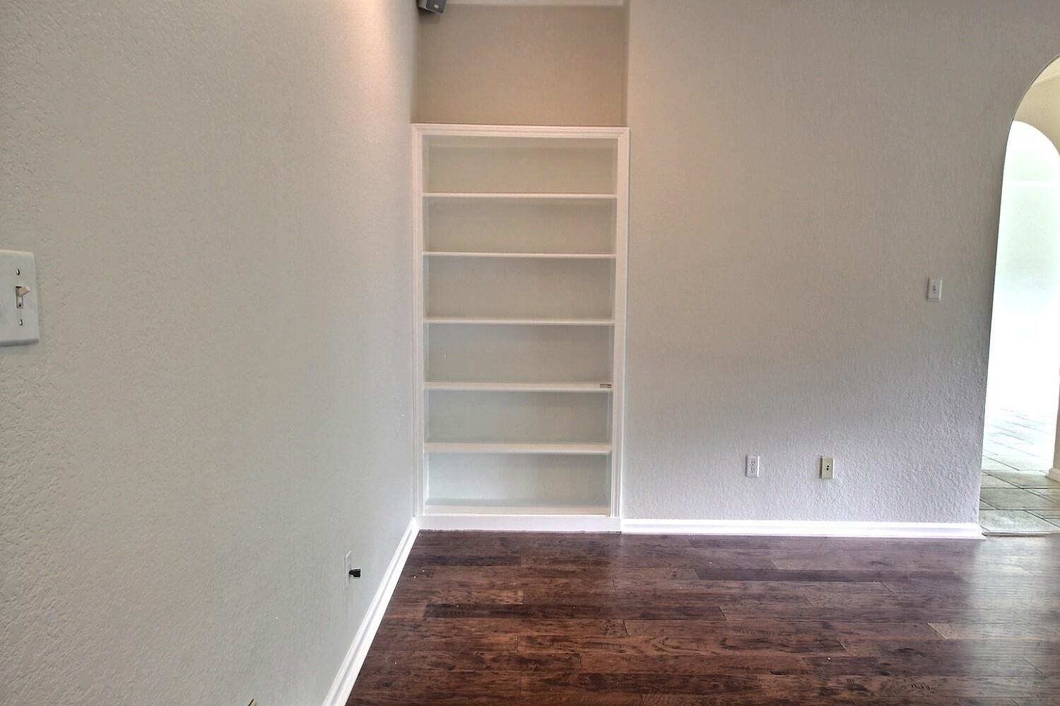 275 Home Place Collierville, TN 38017 - Photo 5 of 23 a view of an empty room with a window