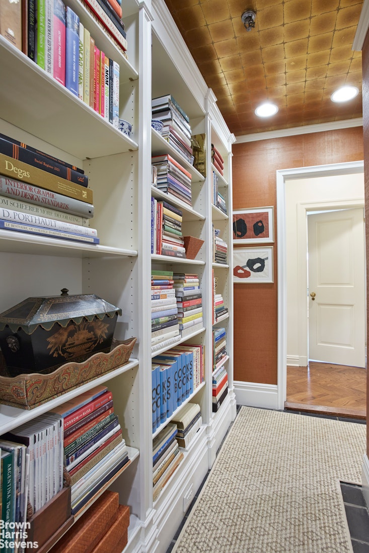 15 East 82nd Street, Unit TRIPLEX Manhattan, NY 10028 - Photo 28 of 31