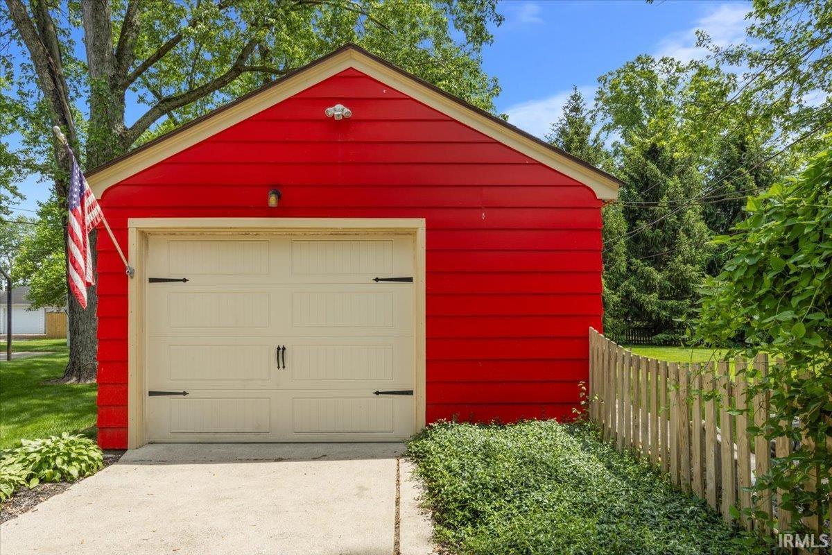 218 West Summit Street Delphi, IN 46923 - Photo 12 of 36 Gallery Image 12