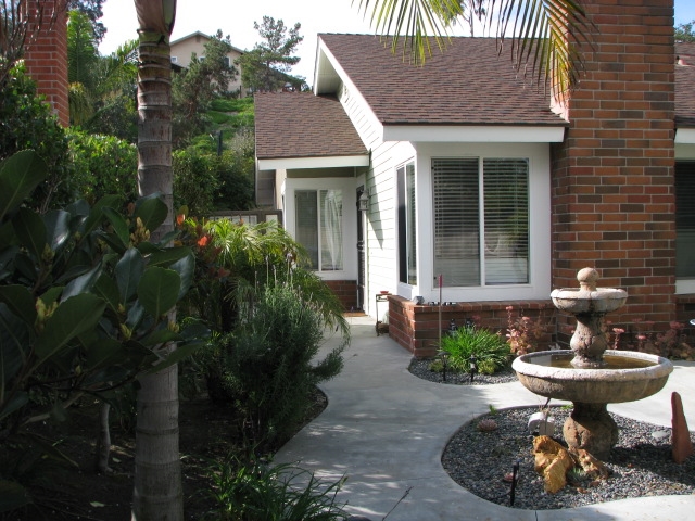 365 Mainsail Road Oceanside, CA 92054 - Photo 4 of 25 Gallery Image 4
